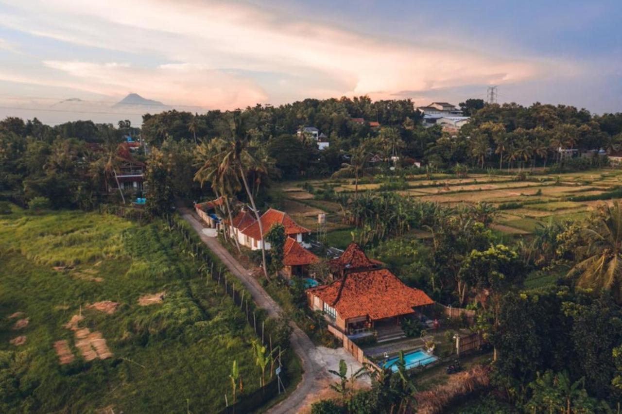 Villa Nextdoor Nature Yogyakarta Bantul Exterior foto