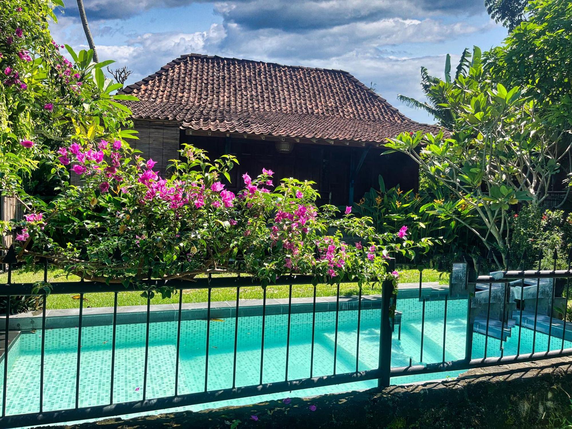 Villa Nextdoor Nature Yogyakarta Bantul Exterior foto